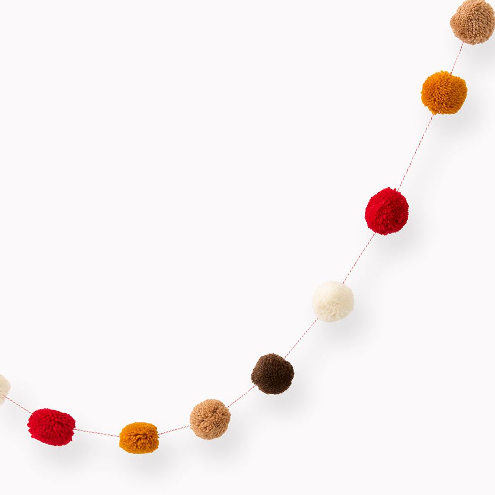 Fluffy Pom Ball Garland