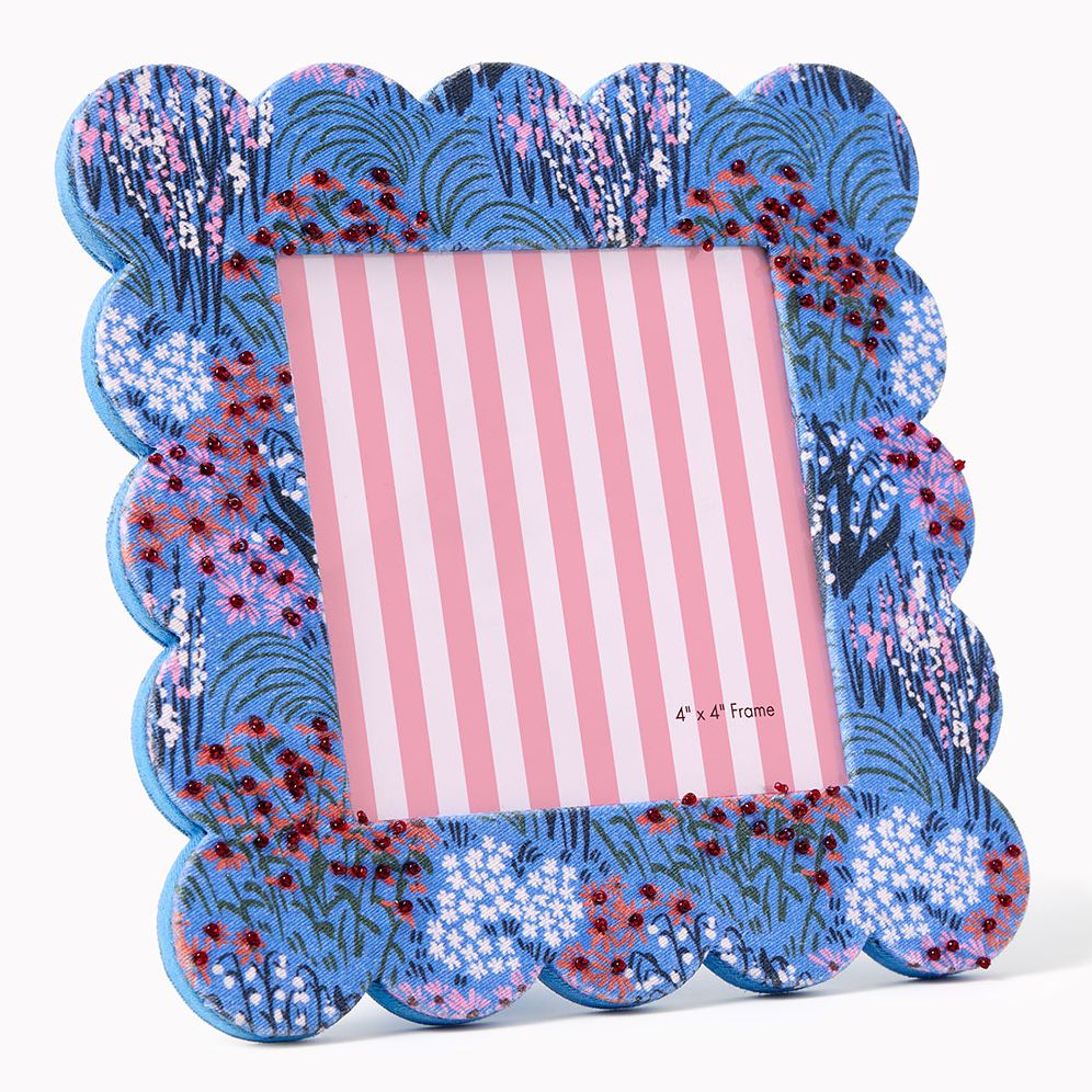 Scalloped Beaded Picture Frame