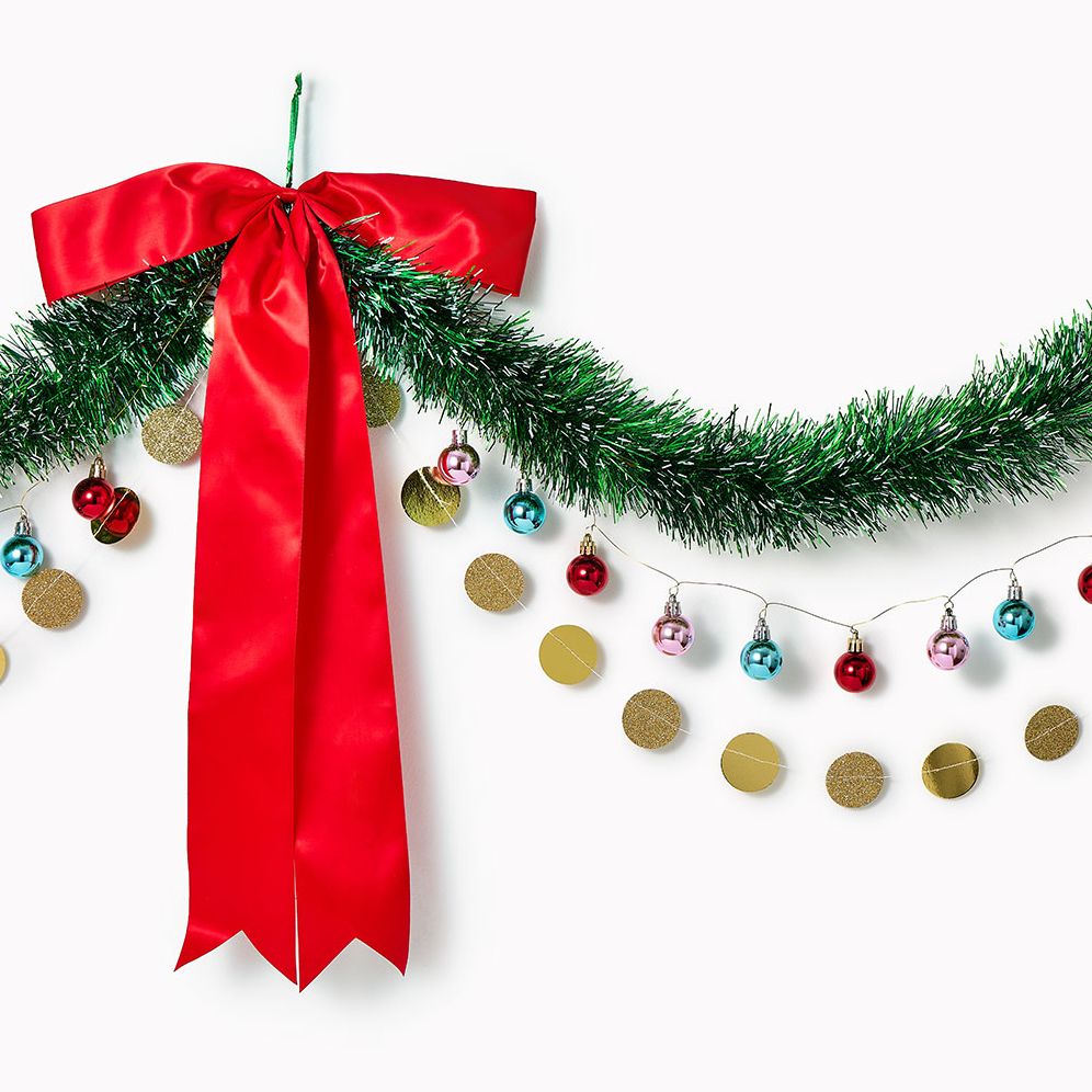 Tinsel and Ornament Garland