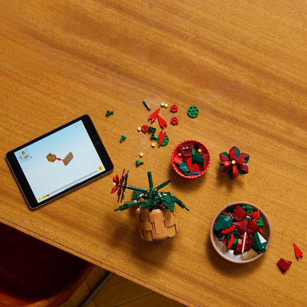 LEGO Icons Poinsettia 10370