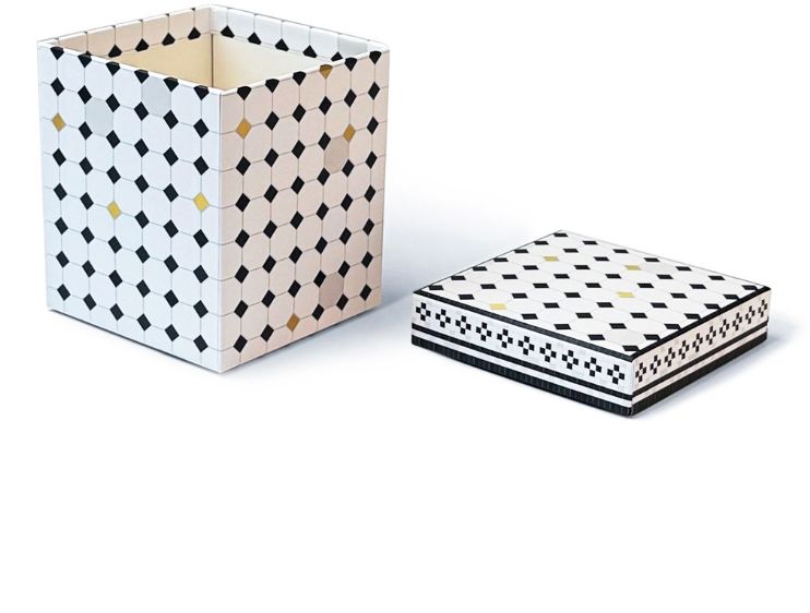 Tile Medium Gift Box