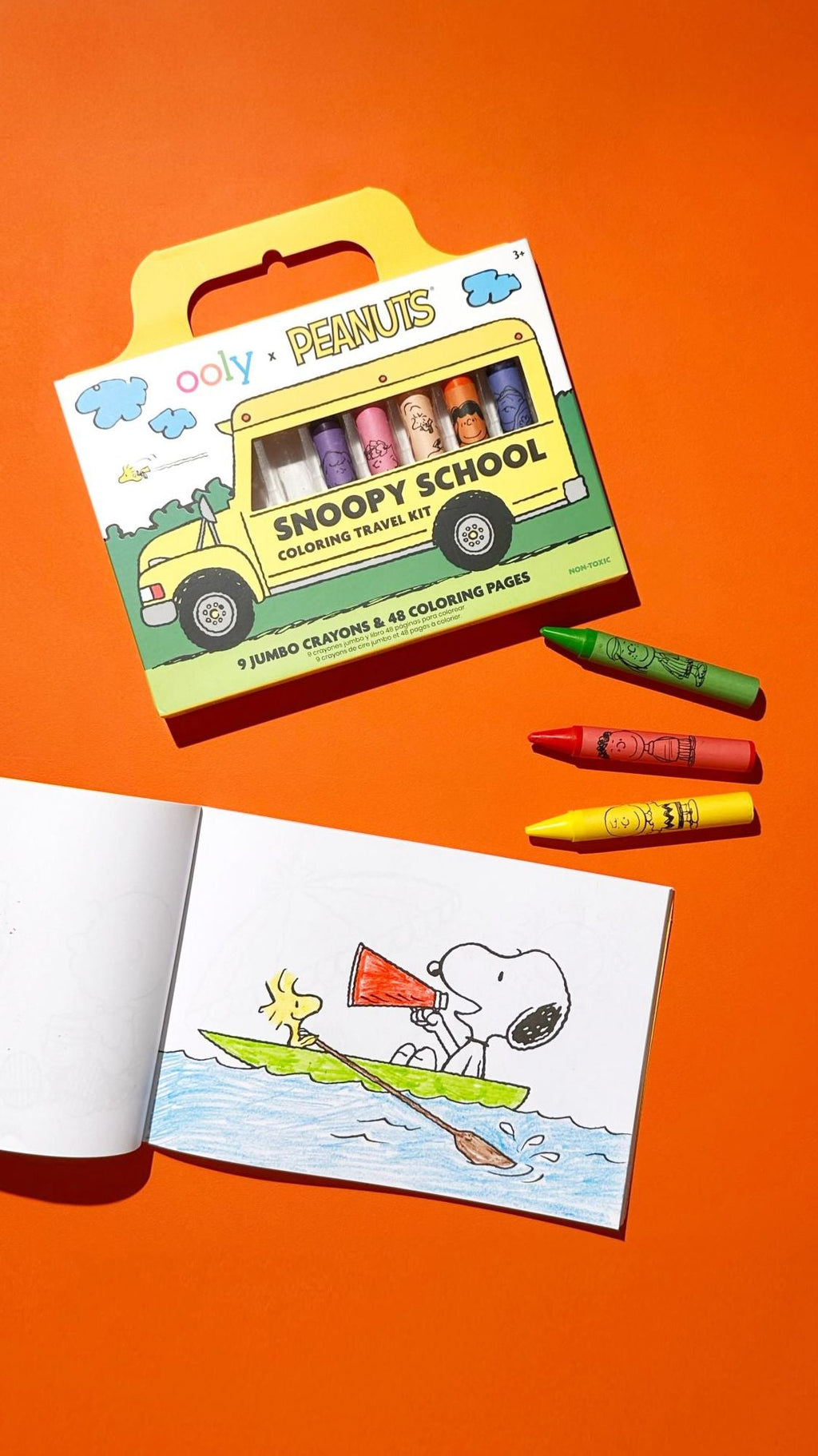 Peanuts Snoopy School Coloring Travel Kit
