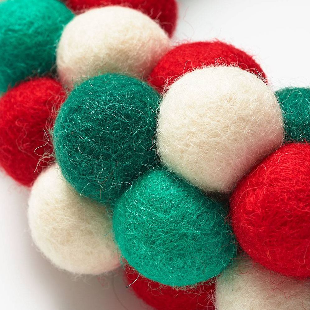 Small Traditional Pom Wreath