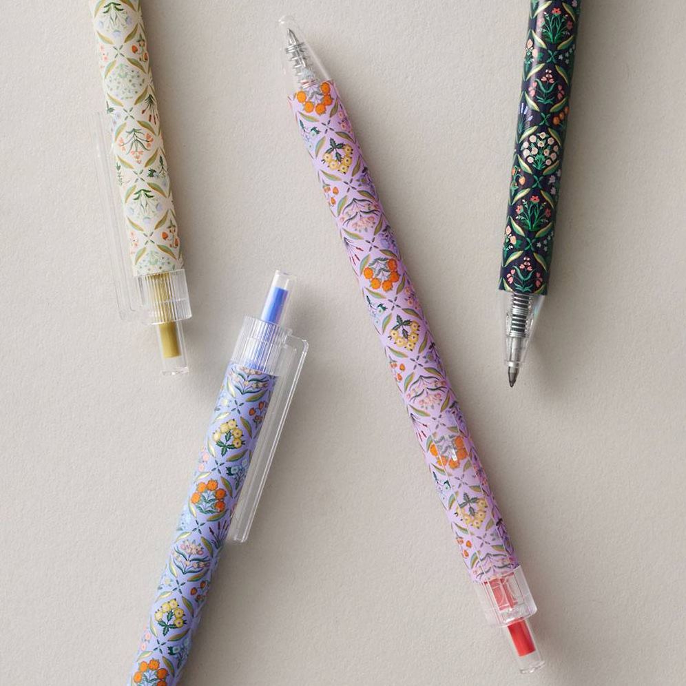 Estee Gel Pens