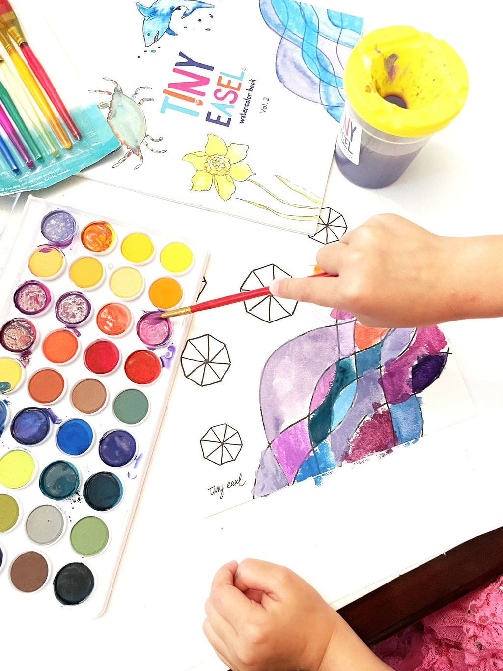 Tiny Easel Painter Essentials