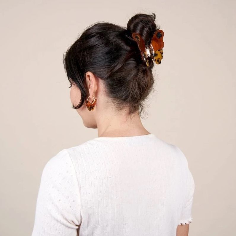 Moth Hair Claw