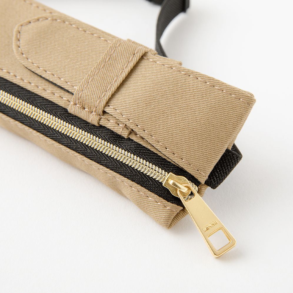 Midori Beige Book Band Pen Case: B6 - A5