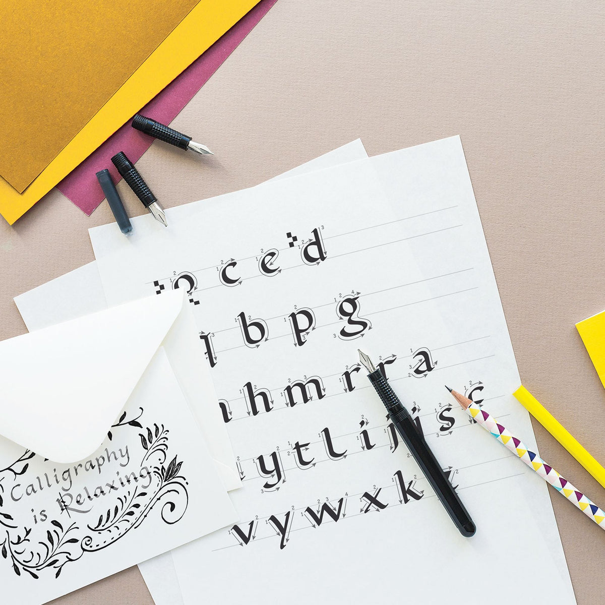 Manuscript Modern Beginner's Calligraphy Set