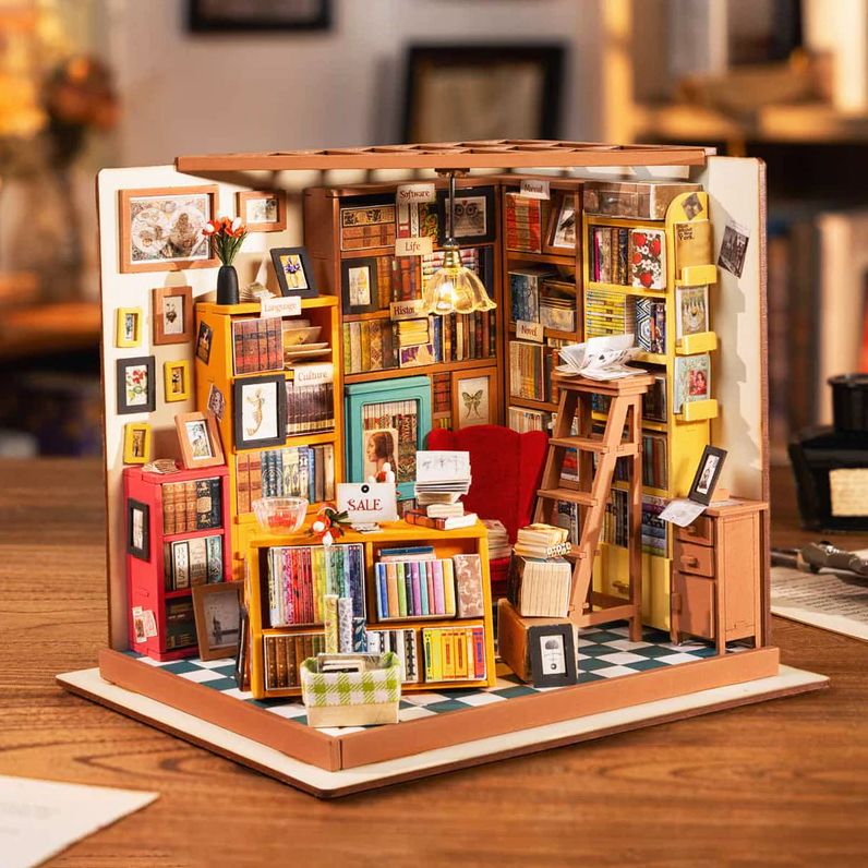 DIY Miniature House Sam's Study