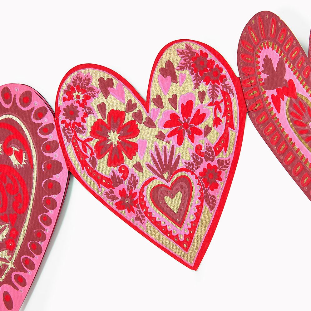 Vintage Hearts Paper Banner