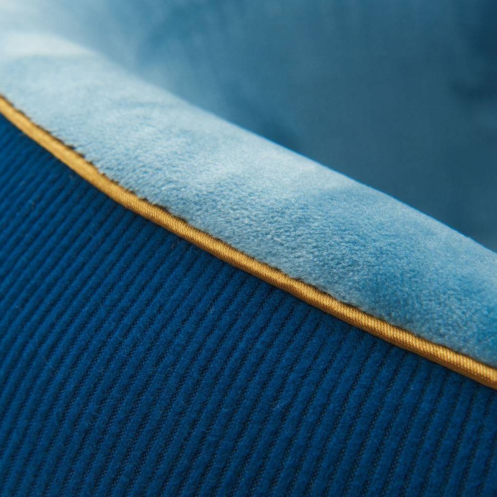 Travel Pillow with Pouch