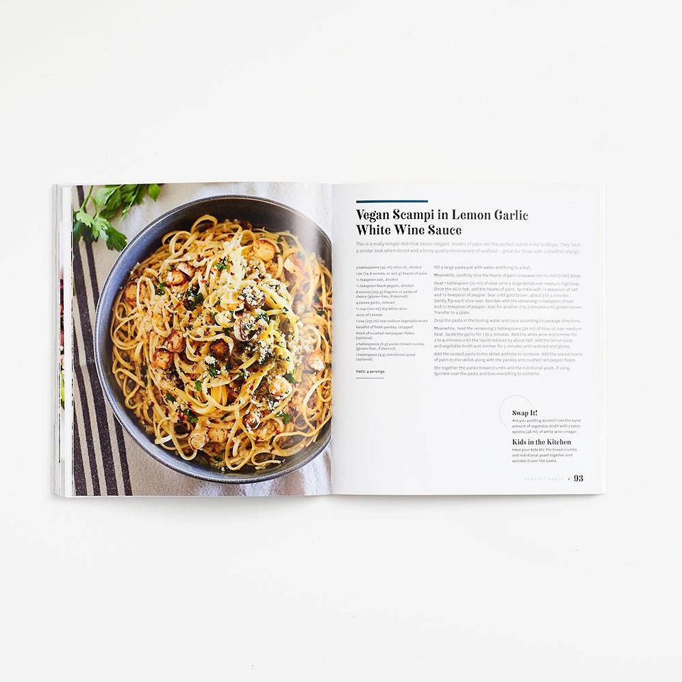 The Meatless Monday Family Cookbook: Kid-Friendly, Plant-Based Recipes [Go Meatless One Day a Week - or Every Day!]