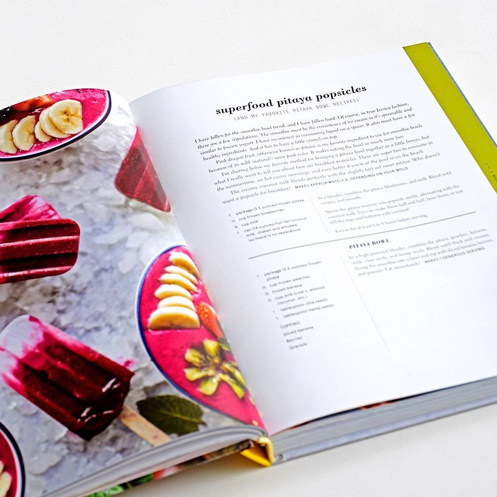 The Pretty Dish: More than 150 Everyday Recipes and 50 Beauty DIYs to Nourish Your Body Inside and Out: A Cookbook