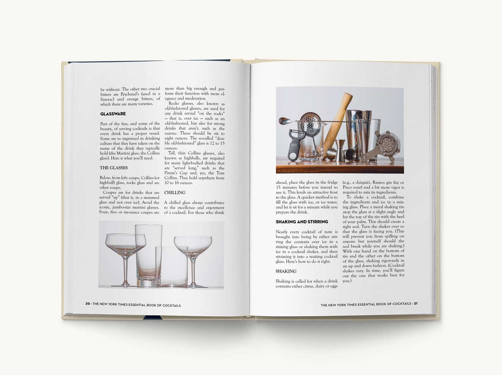 The New York Times Essential Book of Cocktails (Second Edition): Over 400 Classic Drink Recipes With Great Writing from The New York Times